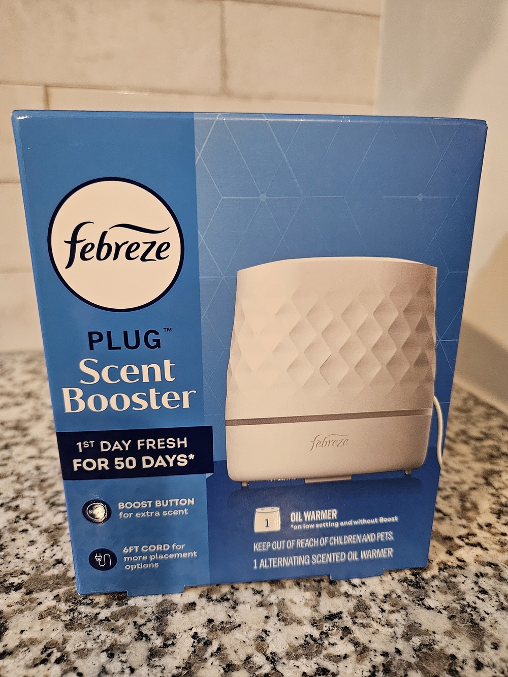 Febreze Plug Scent Booster Oil Warmer - White Brand New